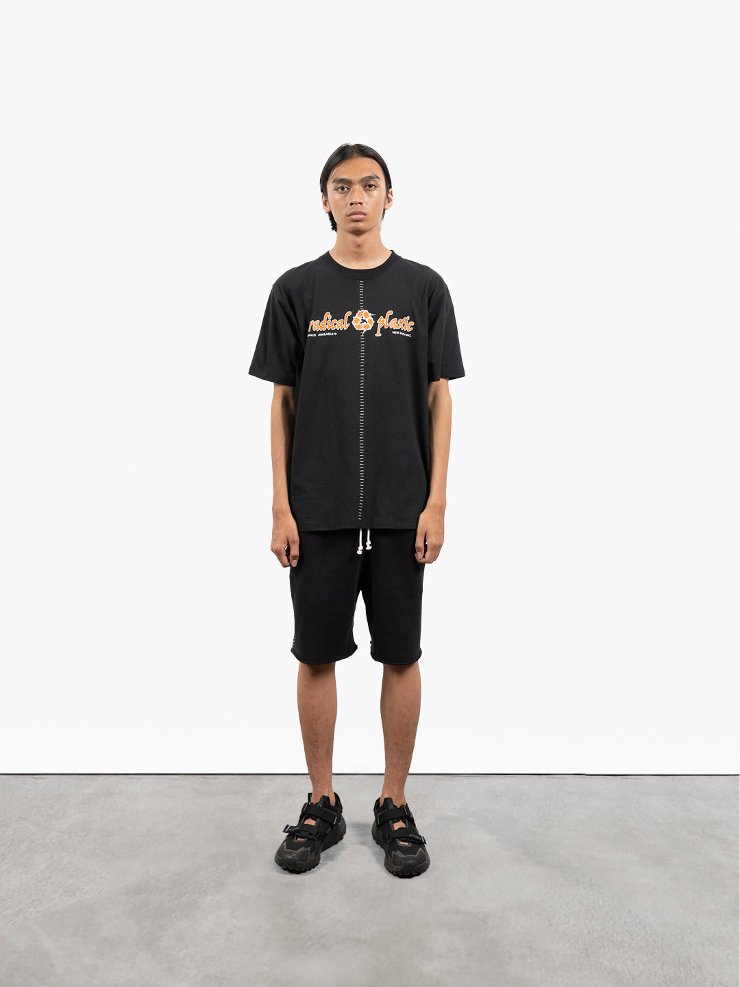 Radical Plastic 2 T-shirt Black