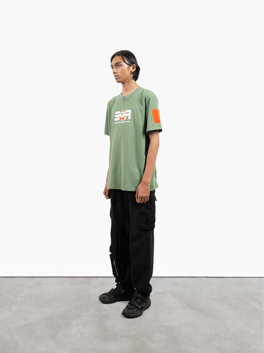 Plants Communication T-shirt Olive